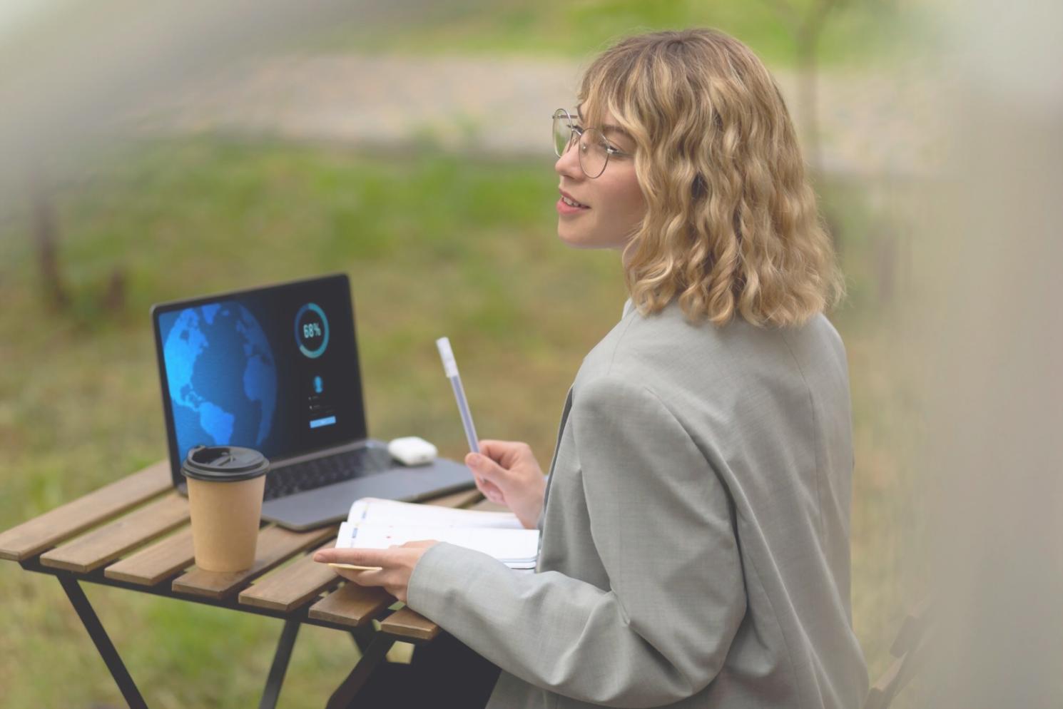 Professionelles Sales-Coaching in modernem Büroambiente